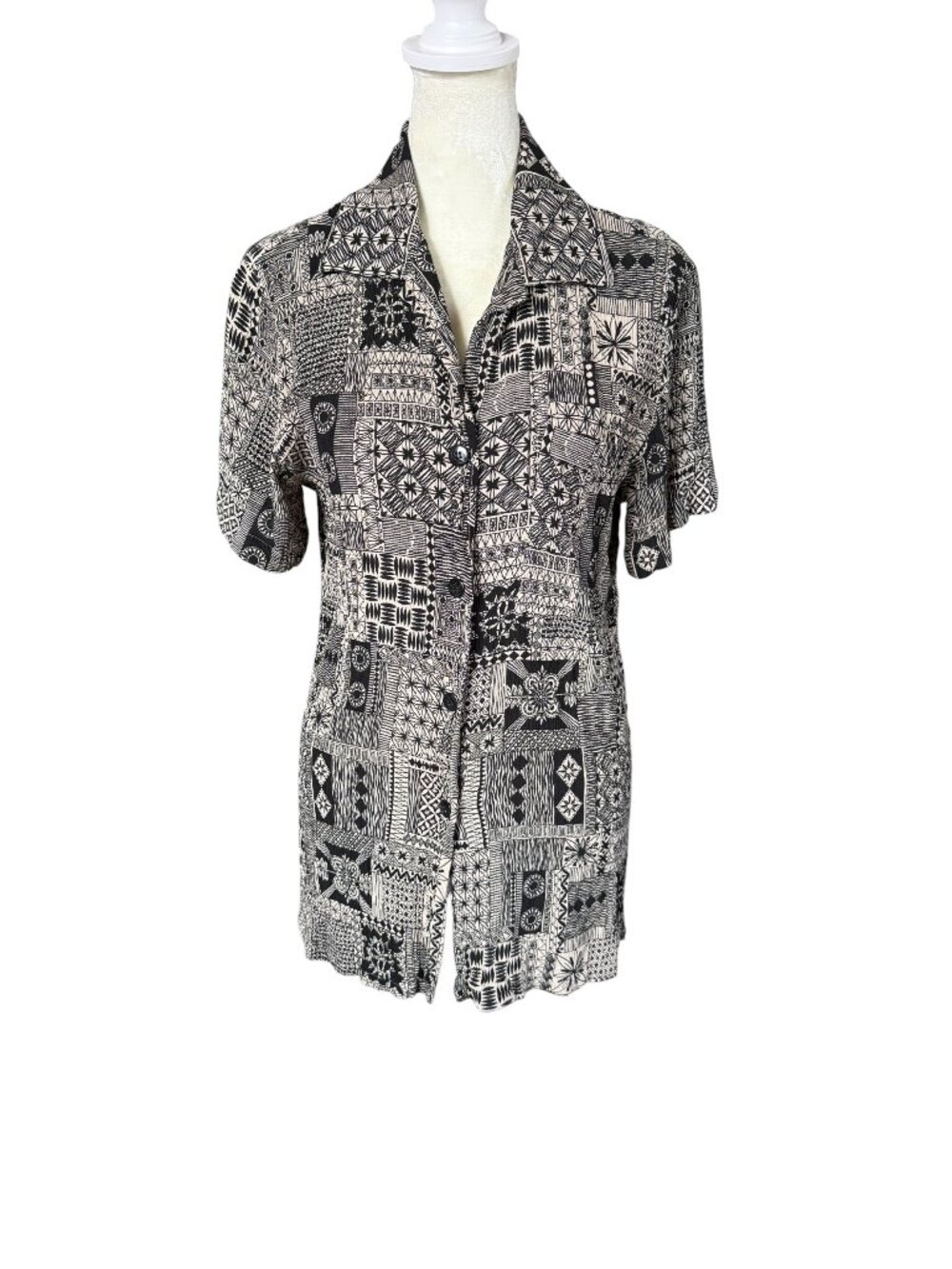 Saville Sport by Rena Rowan black and tan short sleeve button down shirt 10